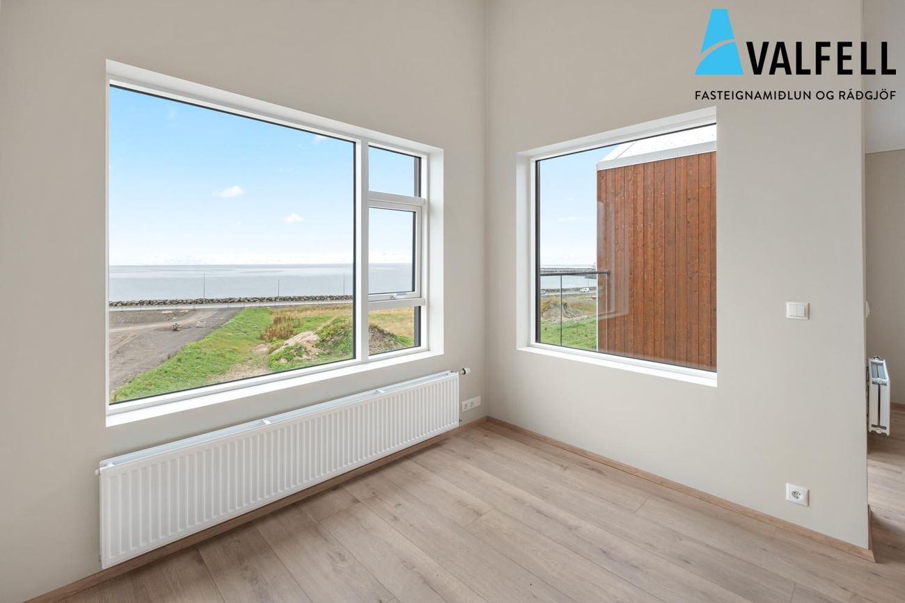 Sementsbraut 15, 300 Akranes