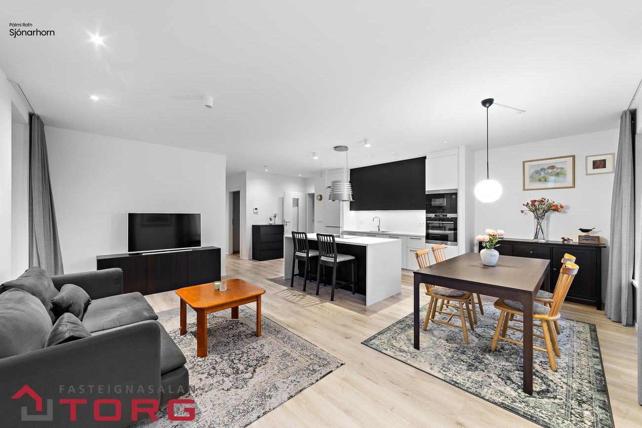 Naustavör 9 - 0105, 200 Kópavogur