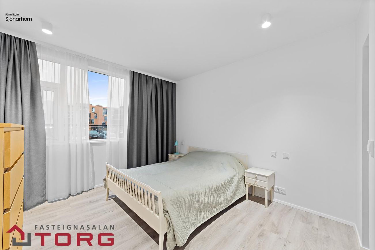 Naustavör 9 - 0105, 200 Kópavogur