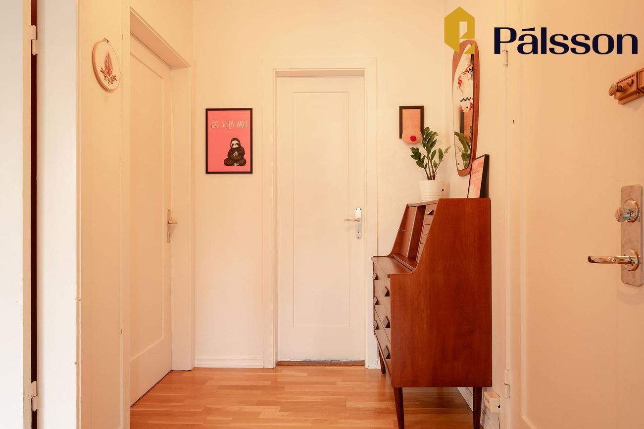 Mánagata 22, 105 Reykjavík