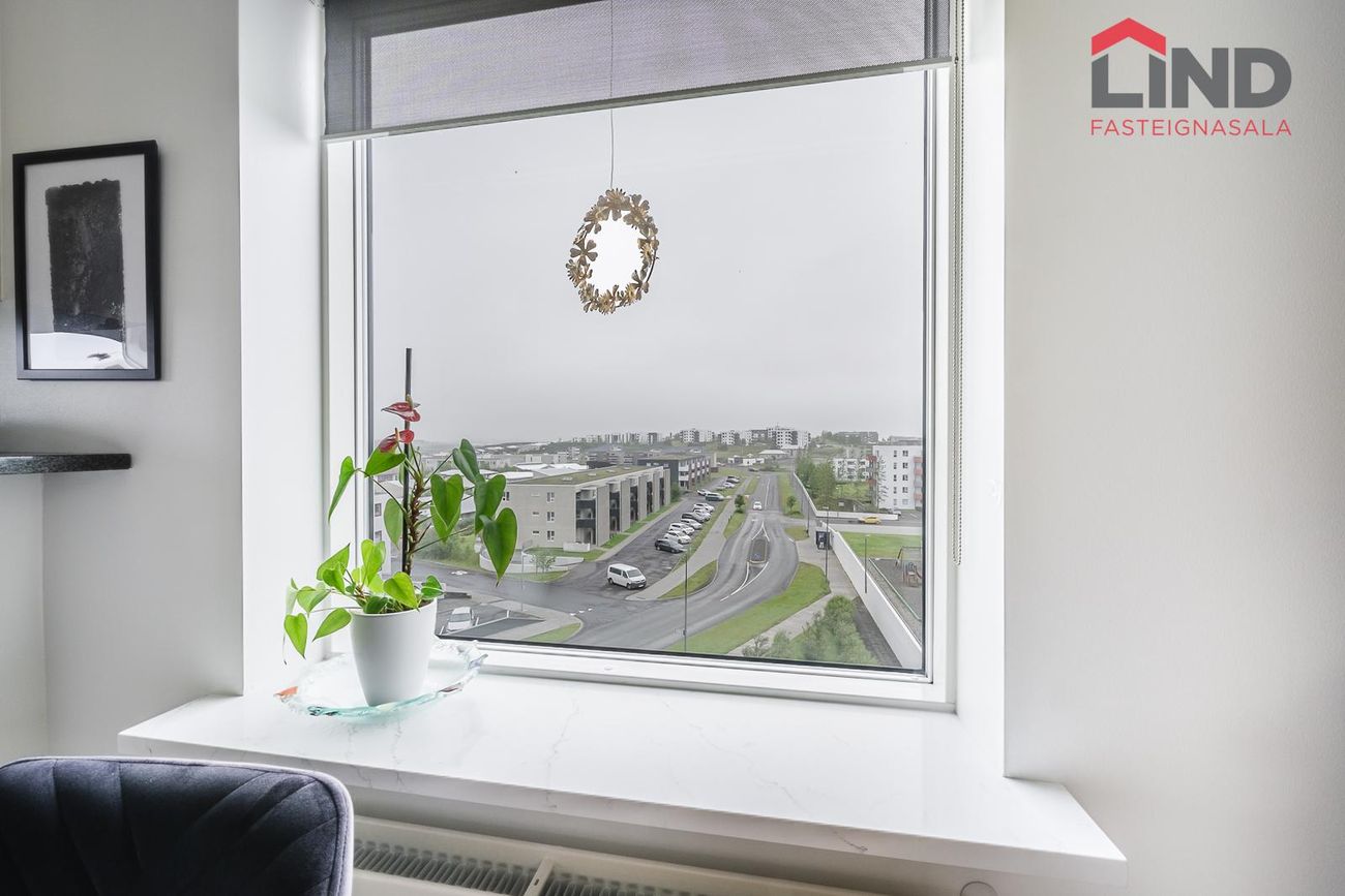 Þórðarsveigur 6, 113 Reykjavík