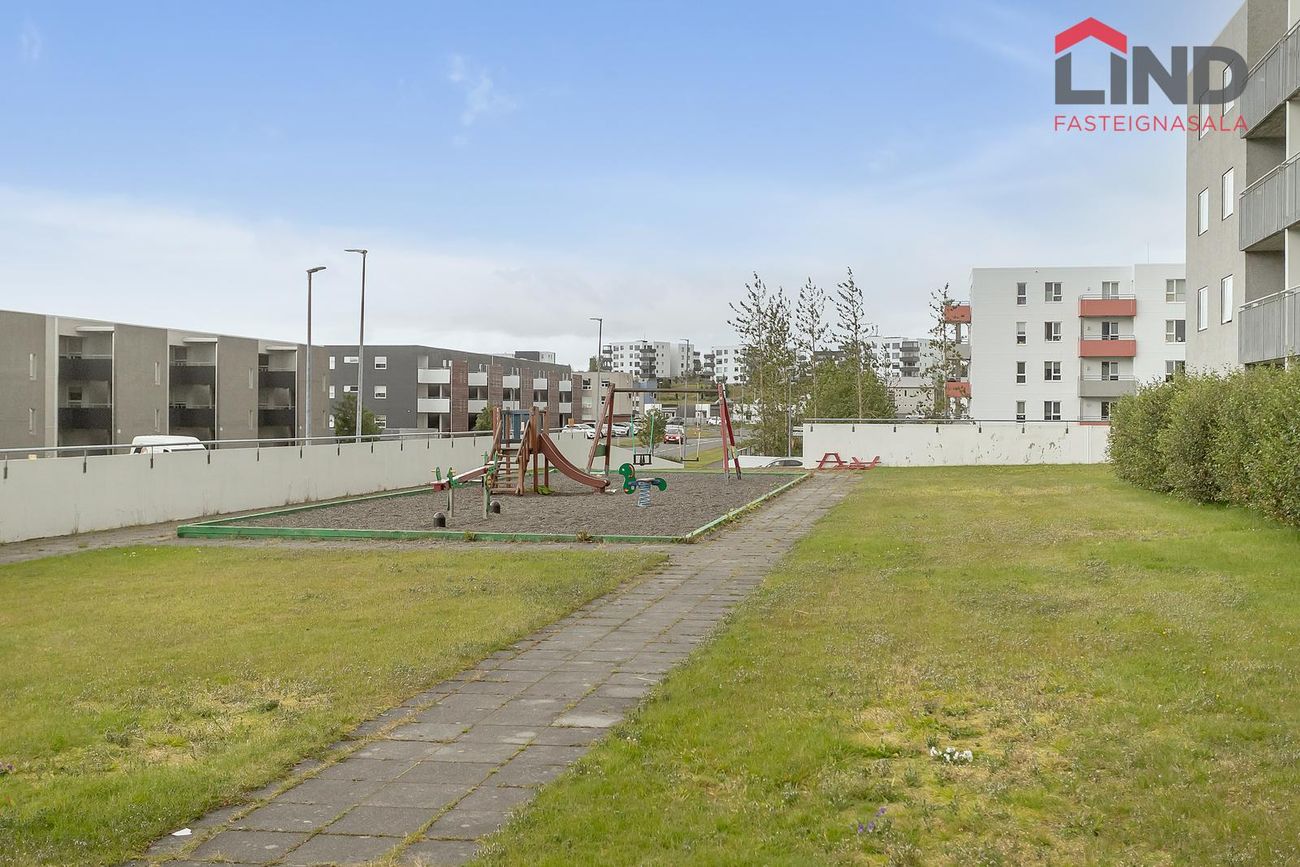 Þórðarsveigur 6, 113 Reykjavík