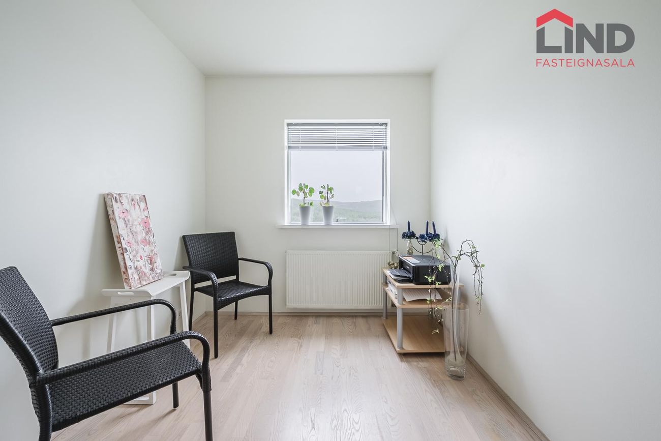Þórðarsveigur 6, 113 Reykjavík