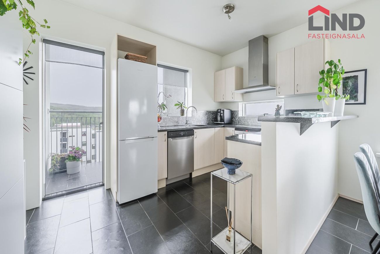 Þórðarsveigur 6, 113 Reykjavík