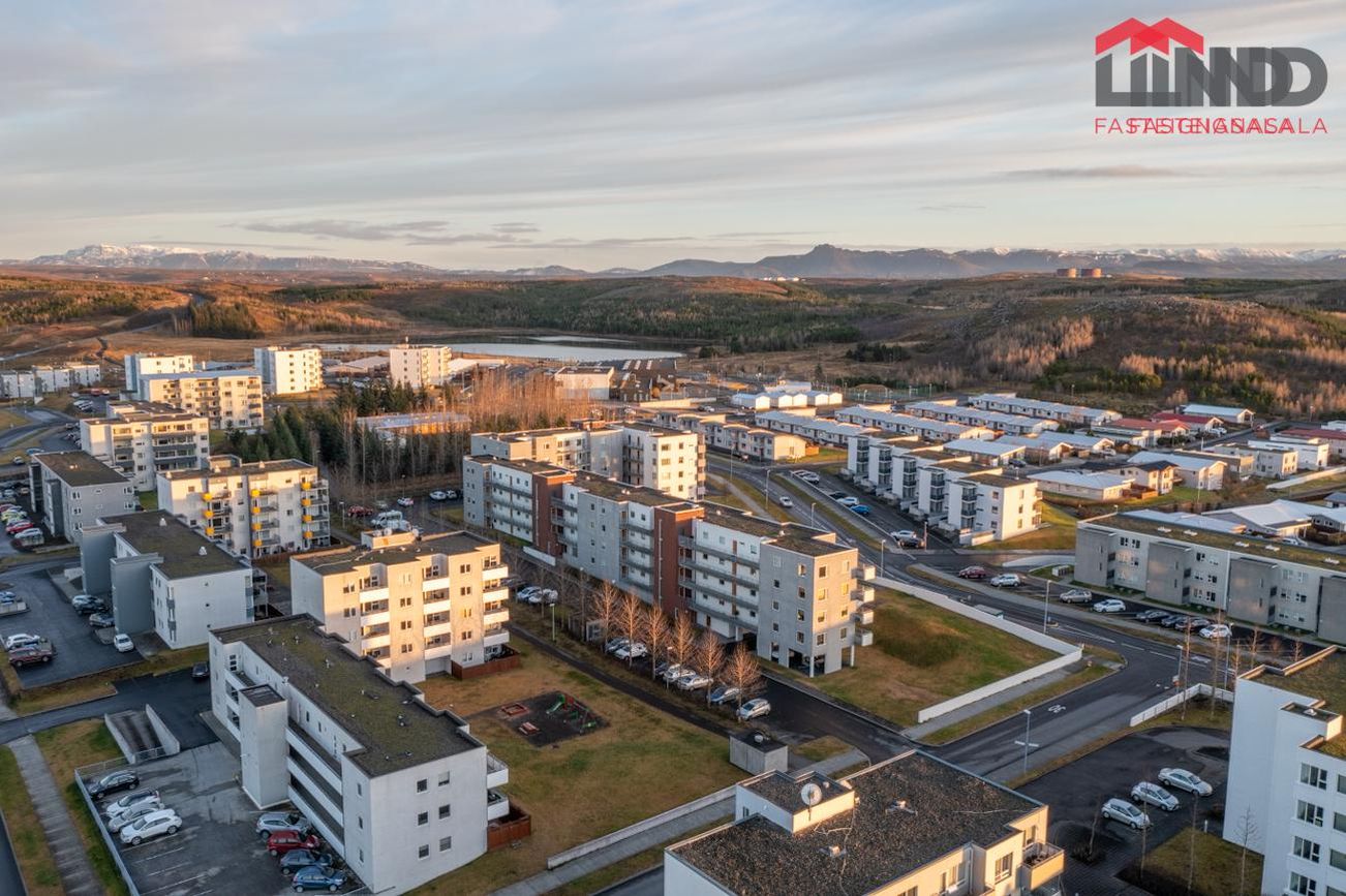 Þórðarsveigur 6, 113 Reykjavík