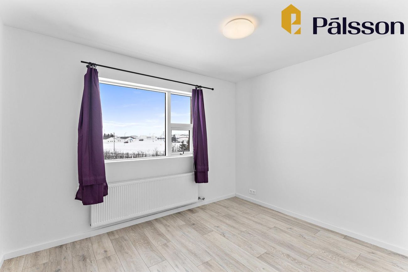 Breiðbraut 670A, 262 Reykjanesbær