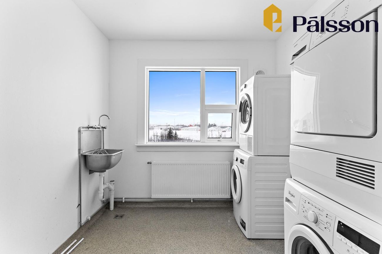 Breiðbraut 670A, 262 Reykjanesbær