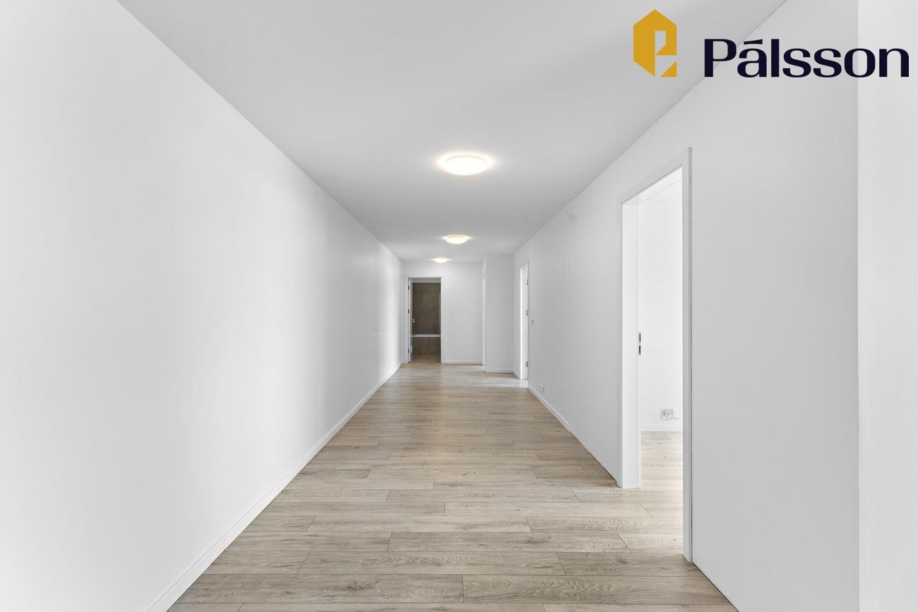 Breiðbraut 670A, 262 Reykjanesbær