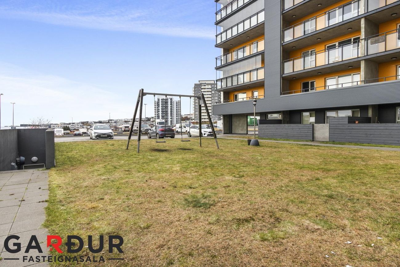 Vallakór 6A, 203 Kópavogur