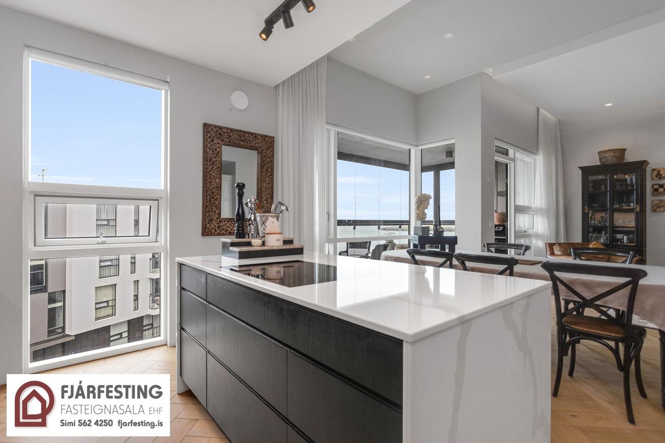 Naustavör 42, 200 Kópavogur