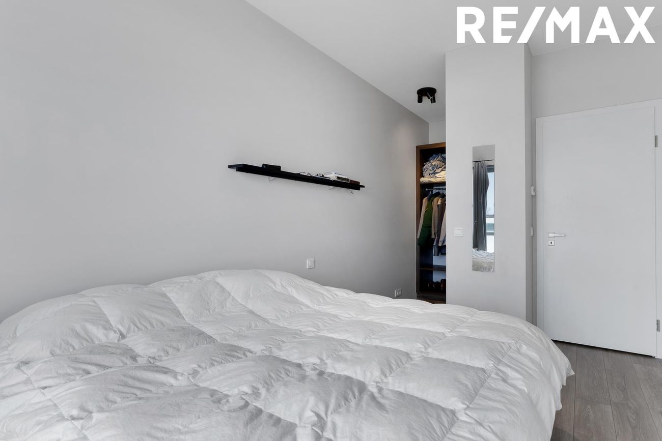 Grensásvegur 1E, 108 Reykjavík