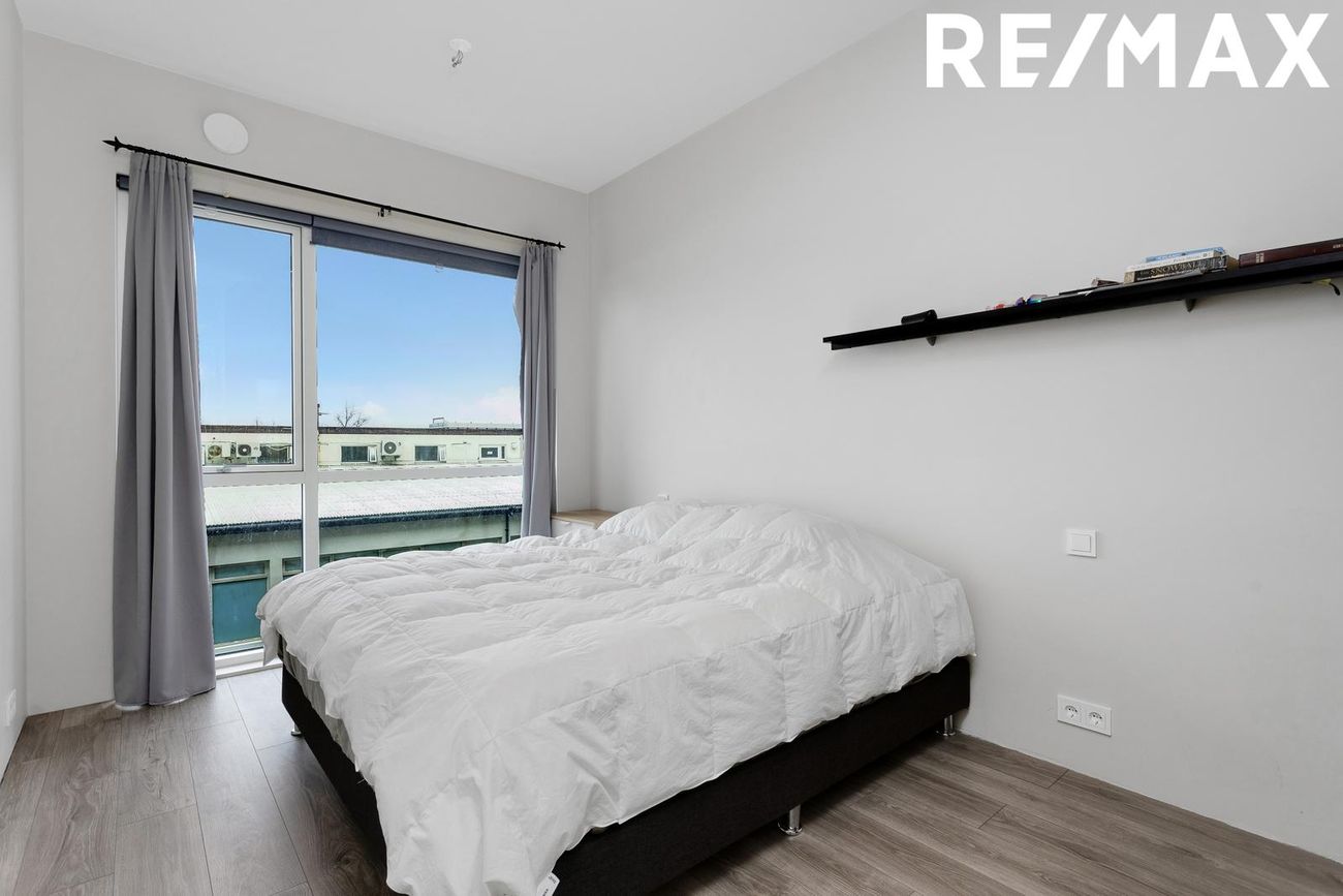 Grensásvegur 1E, 108 Reykjavík