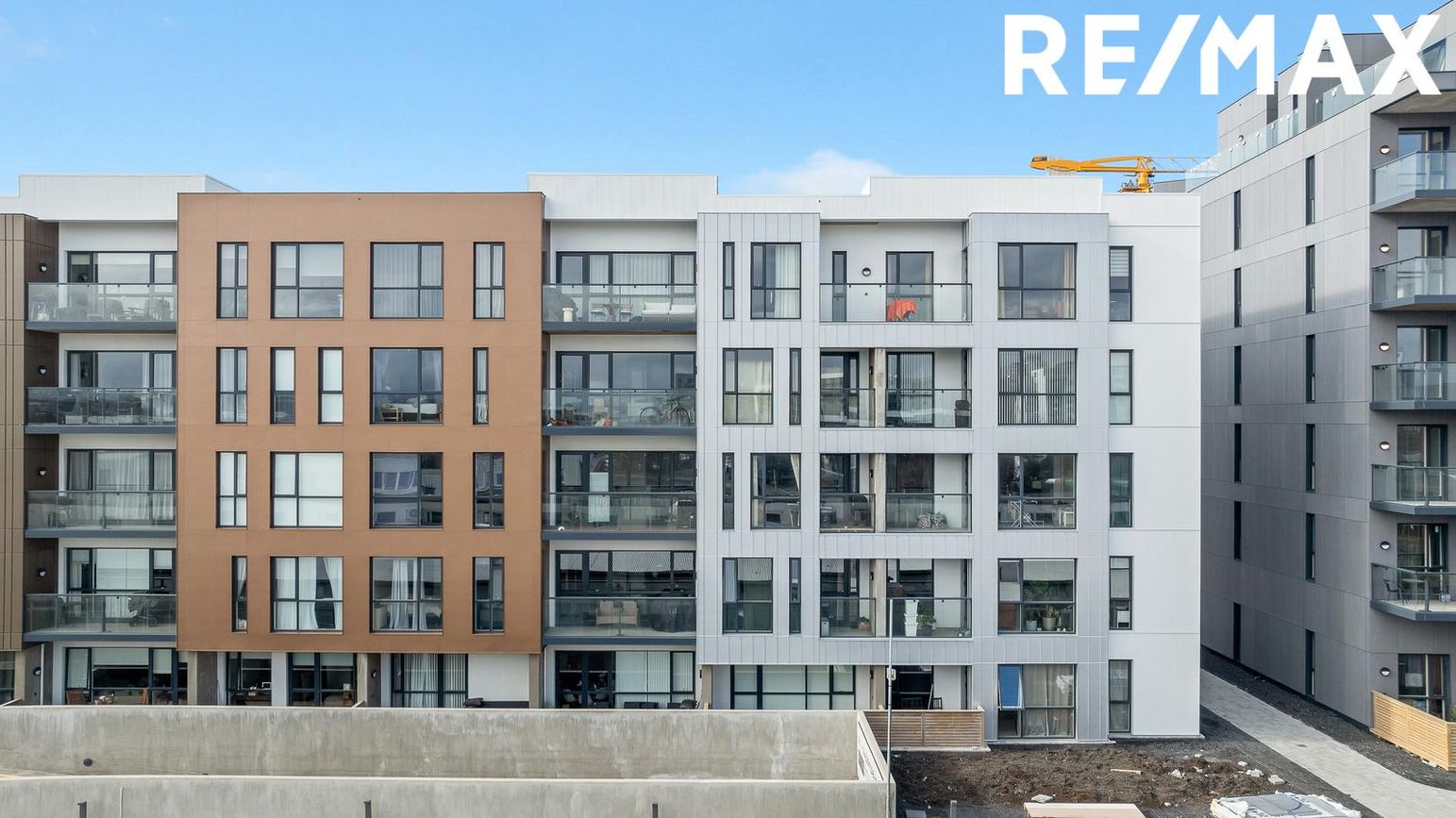 Grensásvegur 1E, 108 Reykjavík