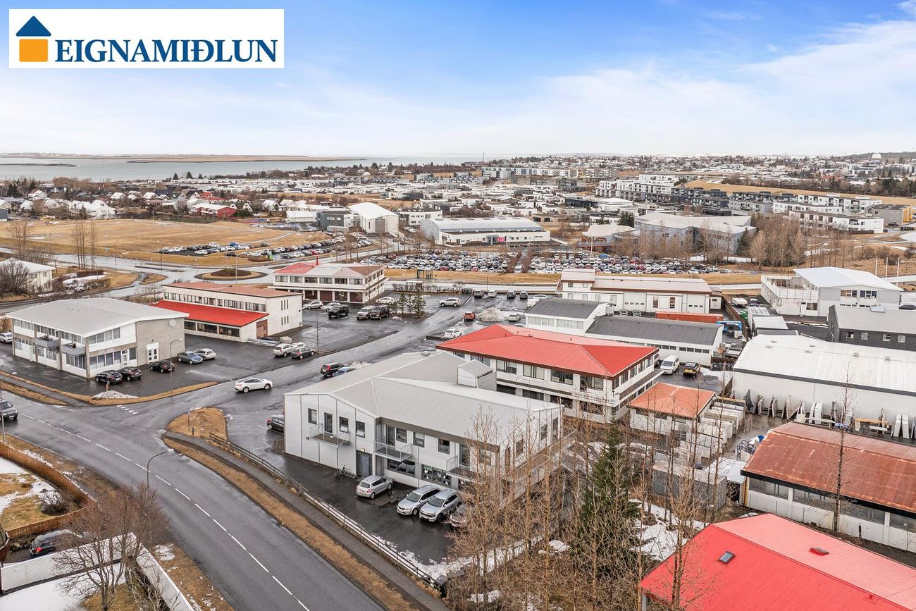 Iðnbúð 2 - 0202, 210 Garðabær