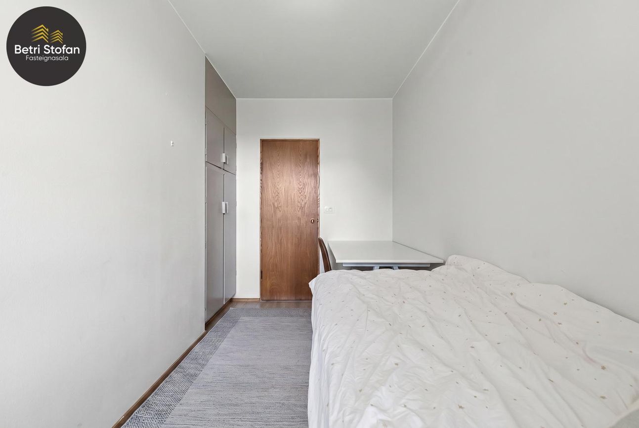 Háaleitisbraut 52, 108 Reykjavík