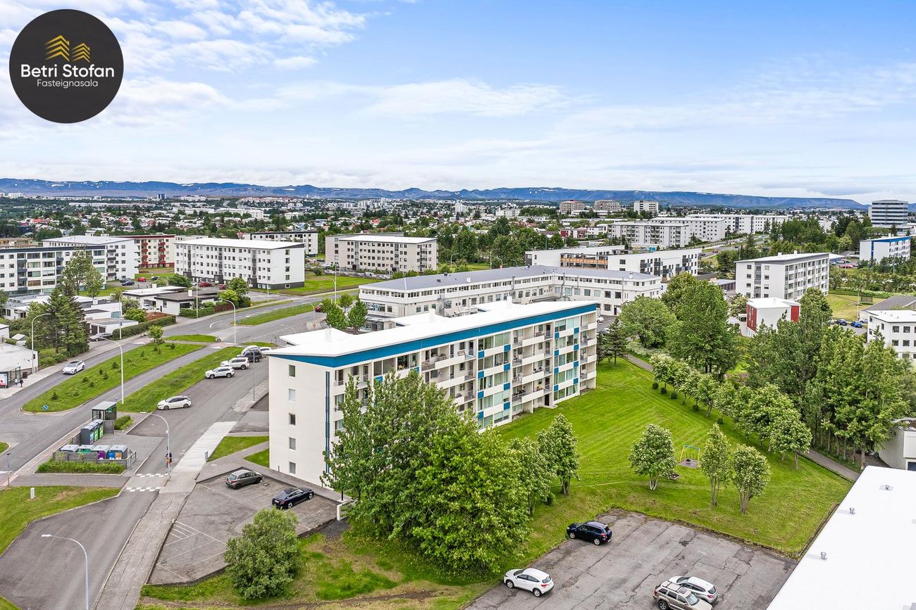 Háaleitisbraut 52, 108 Reykjavík