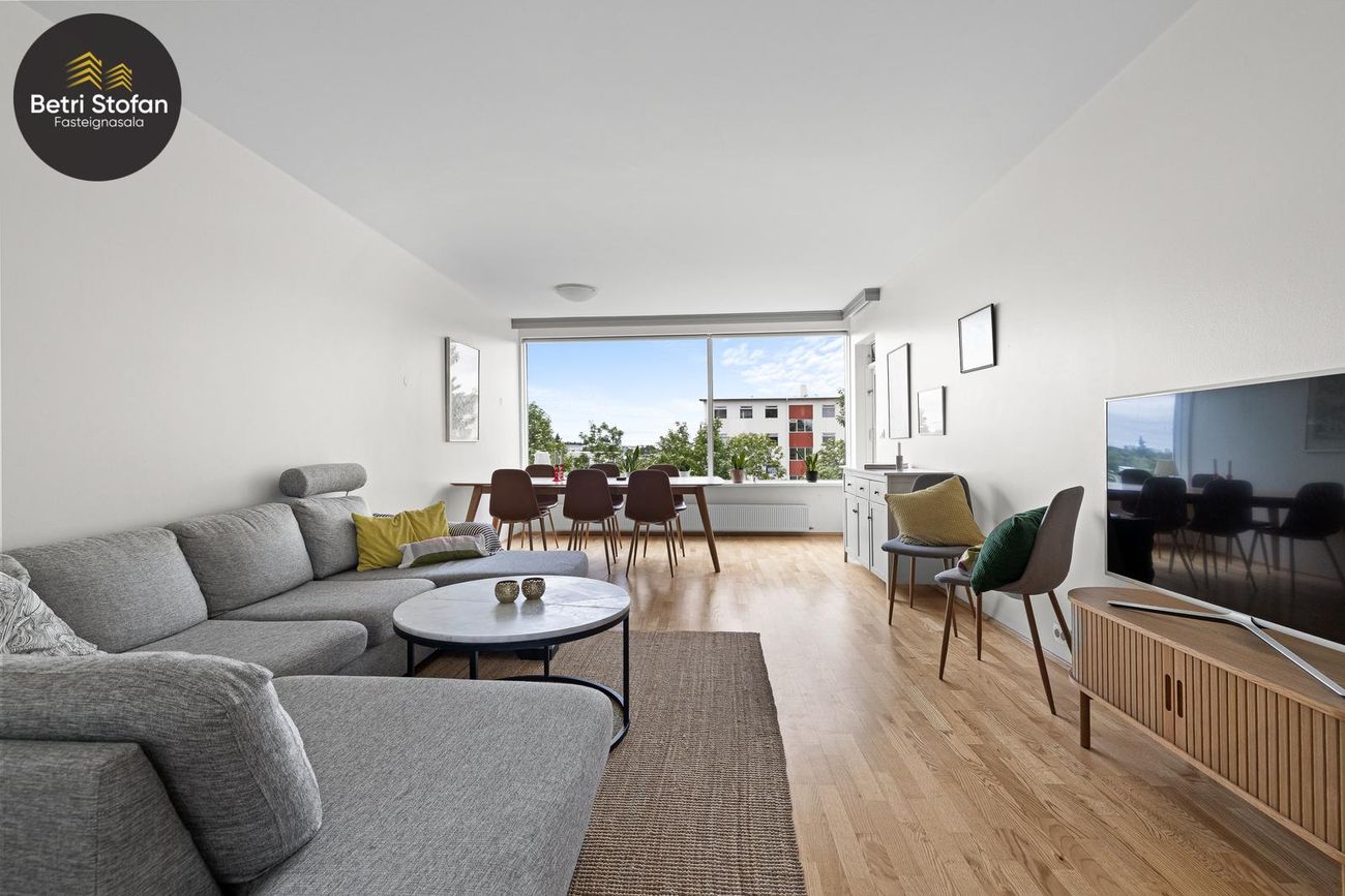 Háaleitisbraut 52, 108 Reykjavík