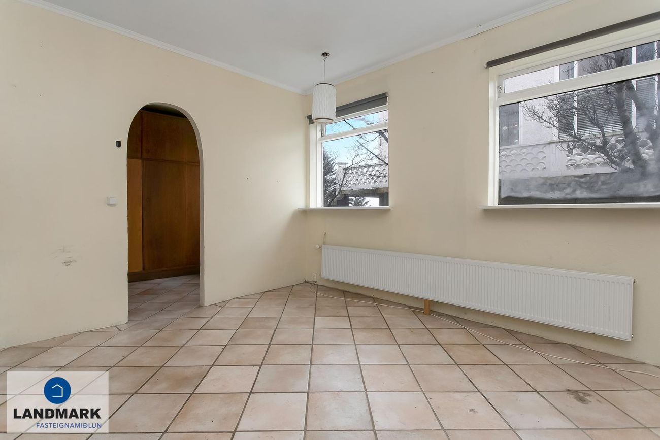 Ölduslóð 38, 220 Hafnarfjörður