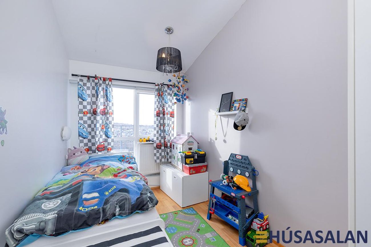 Klukkuberg 15, 221 Hafnarfjörður