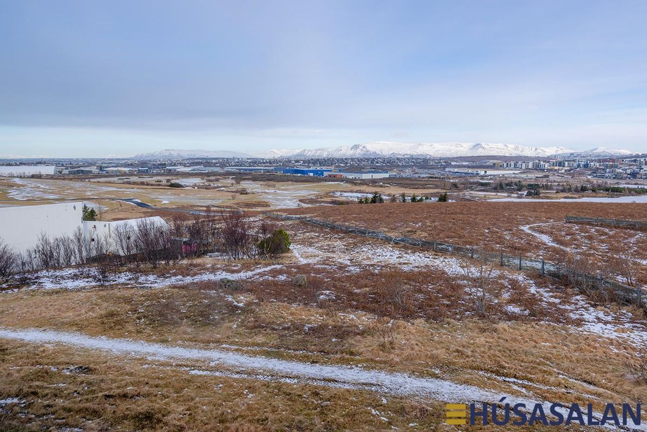 Klukkuberg 15, 221 Hafnarfjörður