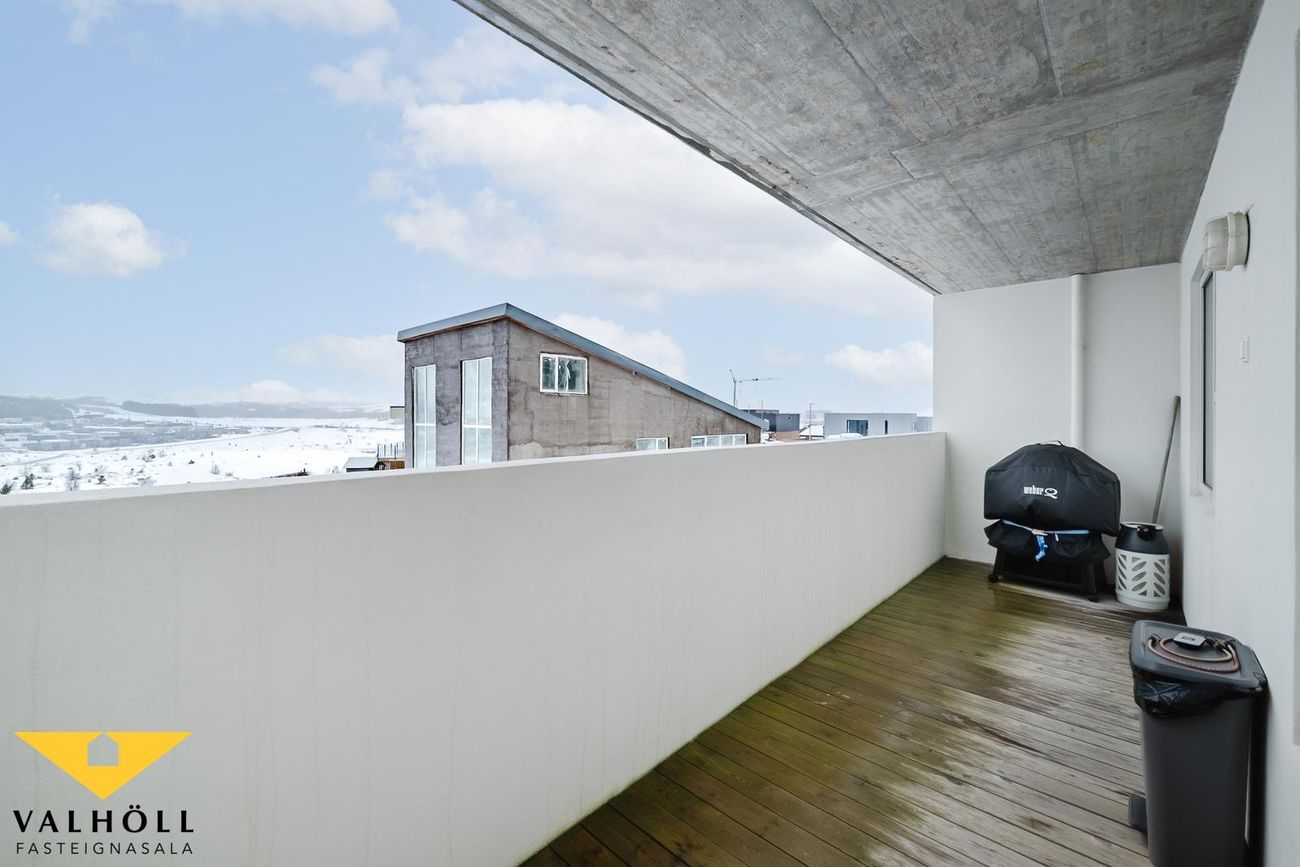 Skyggnisbraut 28 26-28, 113 Reykjavík