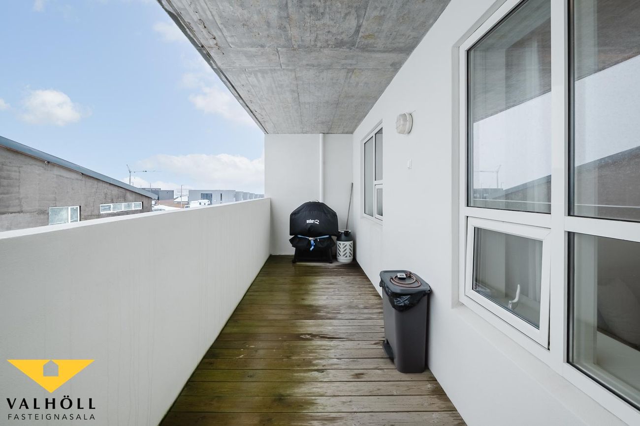 Skyggnisbraut 28 26-28, 113 Reykjavík