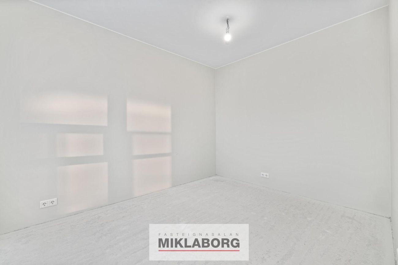 Ánanaust 1, 101 Reykjavík
