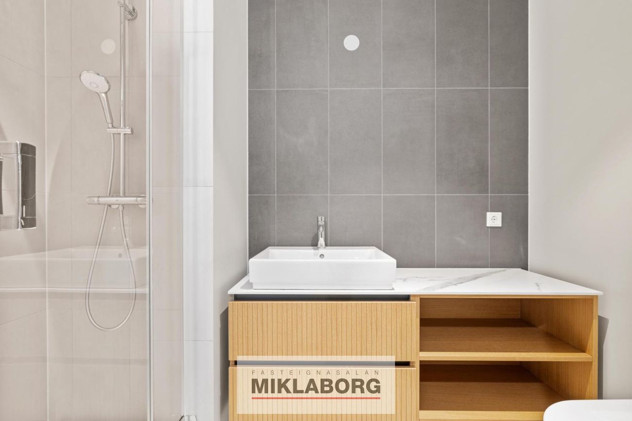Ánanaust 1, 101 Reykjavík