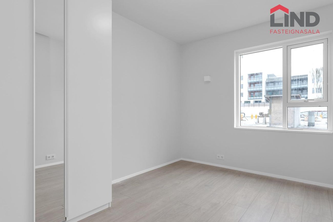 Fálkahlíð 3 3A - 0330, 102 Reykjavík