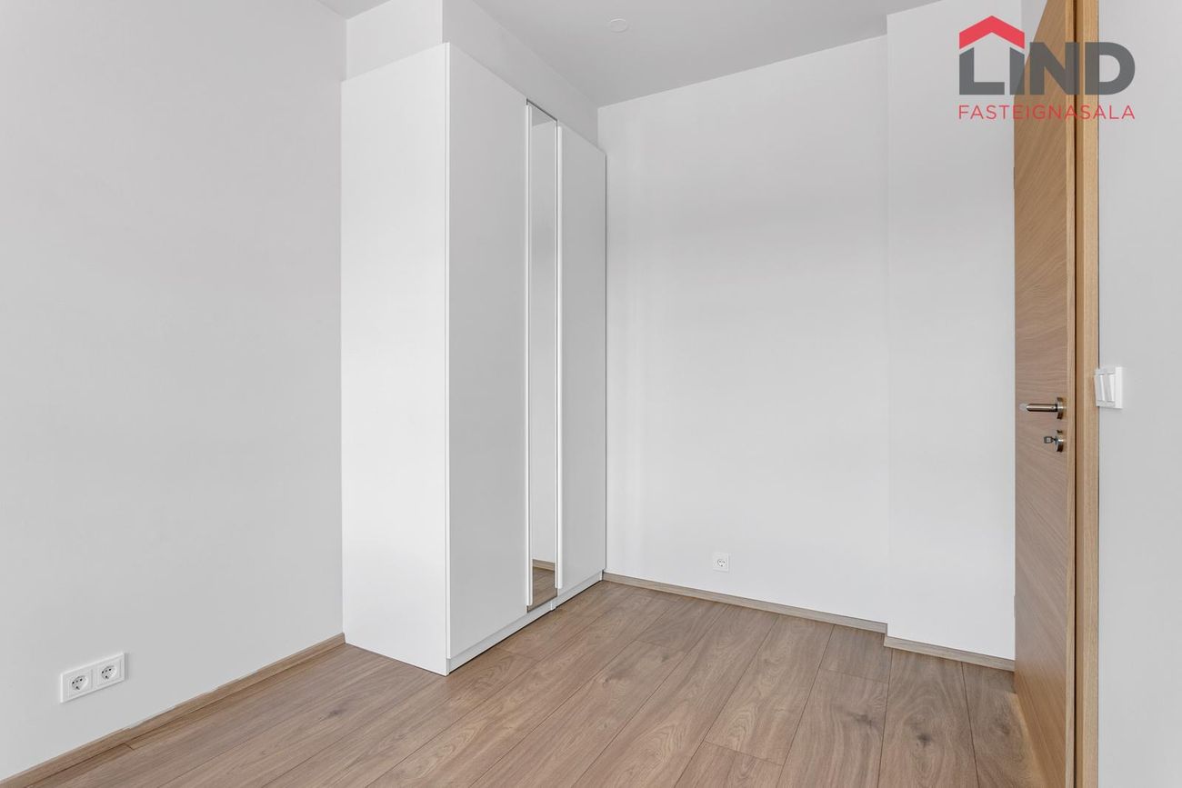 Fálkahlíð 3 3A - 0330, 102 Reykjavík