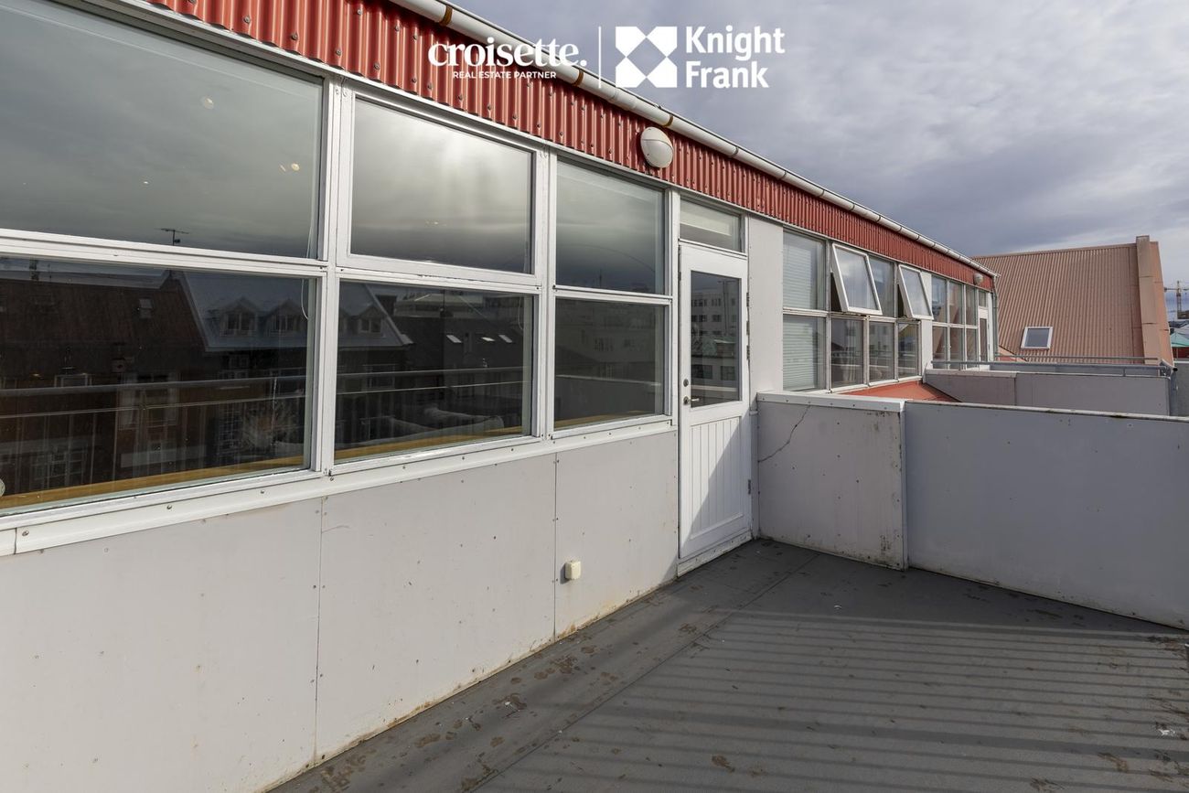 Hverfisgata 105, 101 Reykjavík