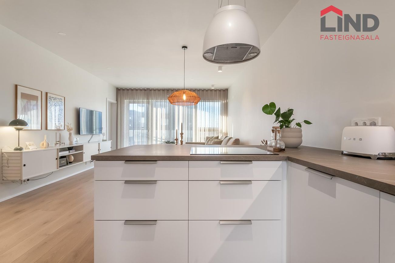 Áshamar 52 - 0311, 221 Hafnarfjörður