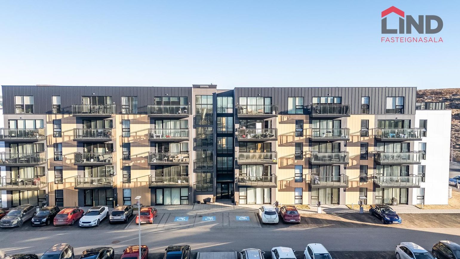 Áshamar 52 - 0311, 221 Hafnarfjörður