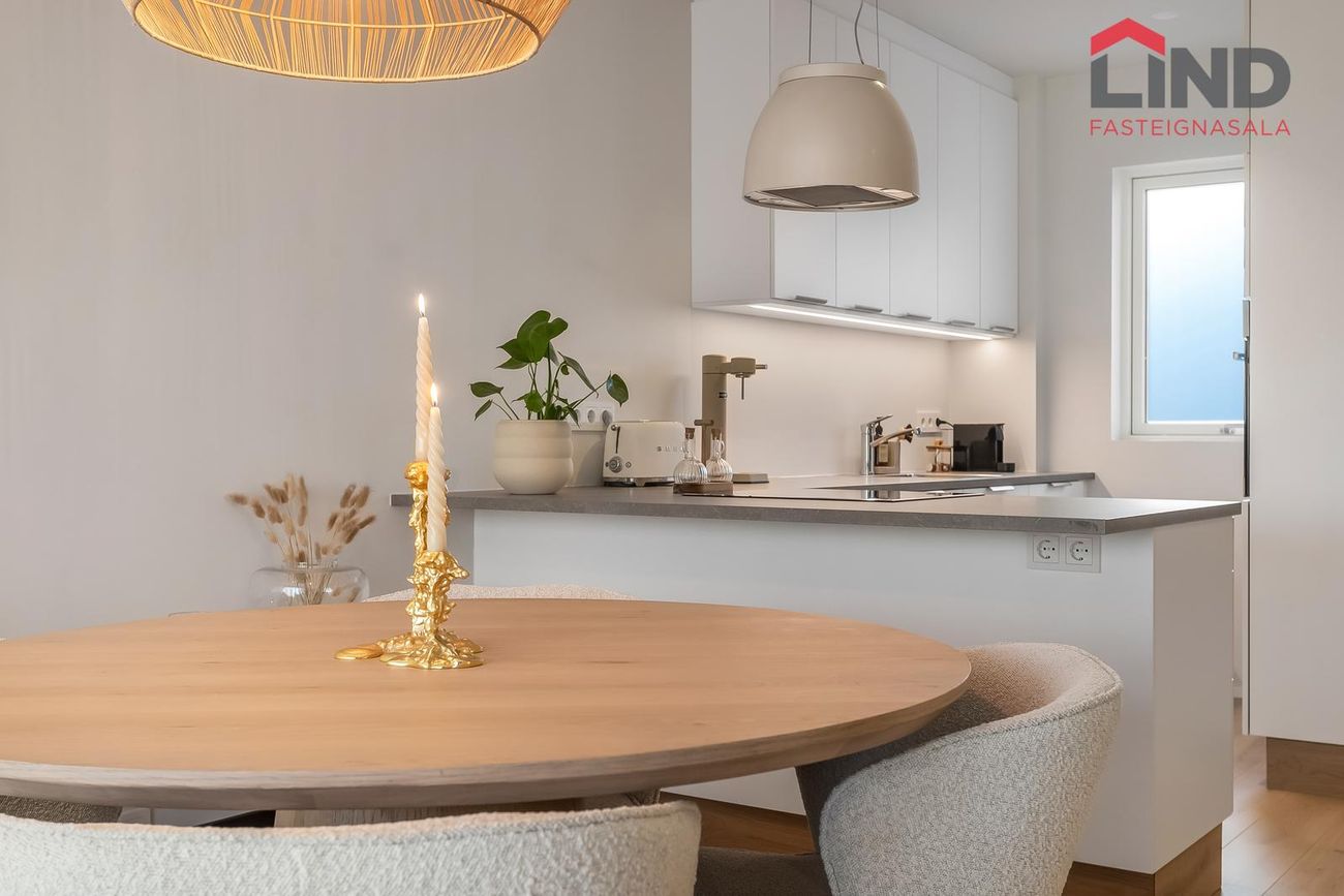 Áshamar 52 - 0311, 221 Hafnarfjörður