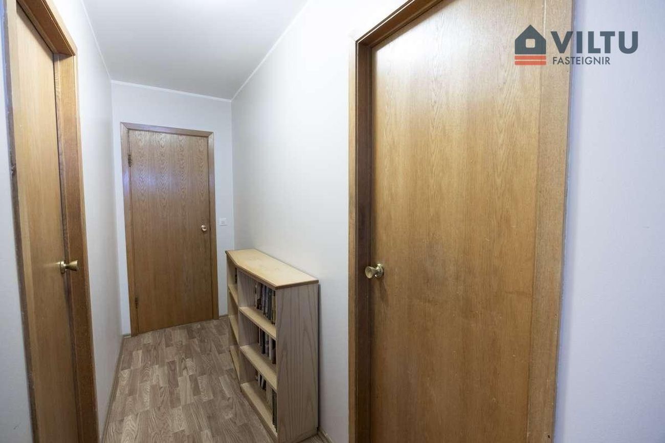 Hraunbær 12A - 0104, 110 Reykjavík