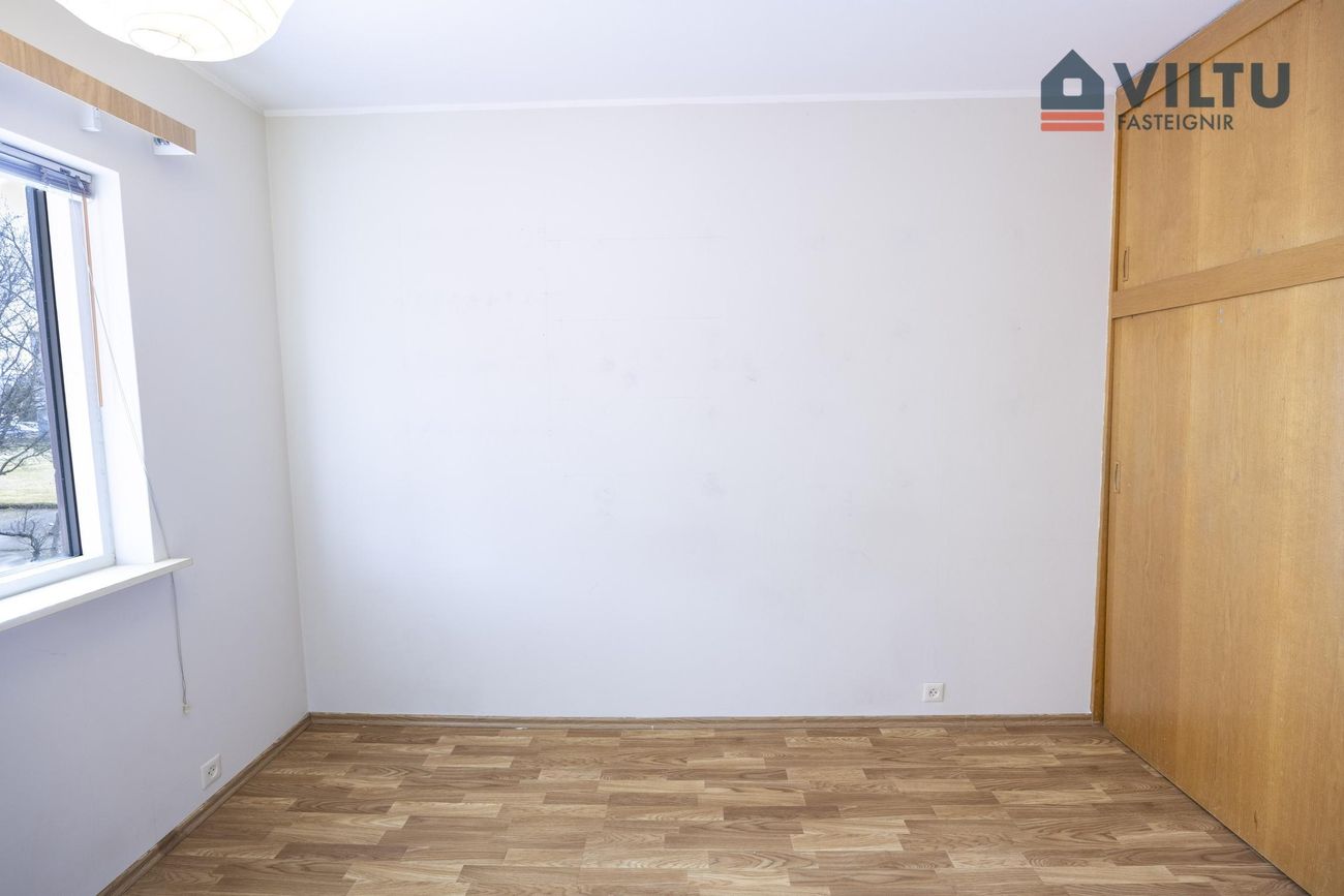 Hraunbær 12A - 0104, 110 Reykjavík