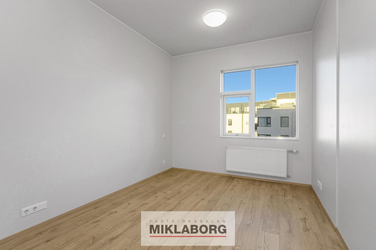 Holtsvegur 41, 210 Garðabær