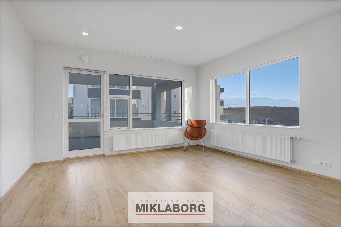 Holtsvegur 41, 210 Garðabær