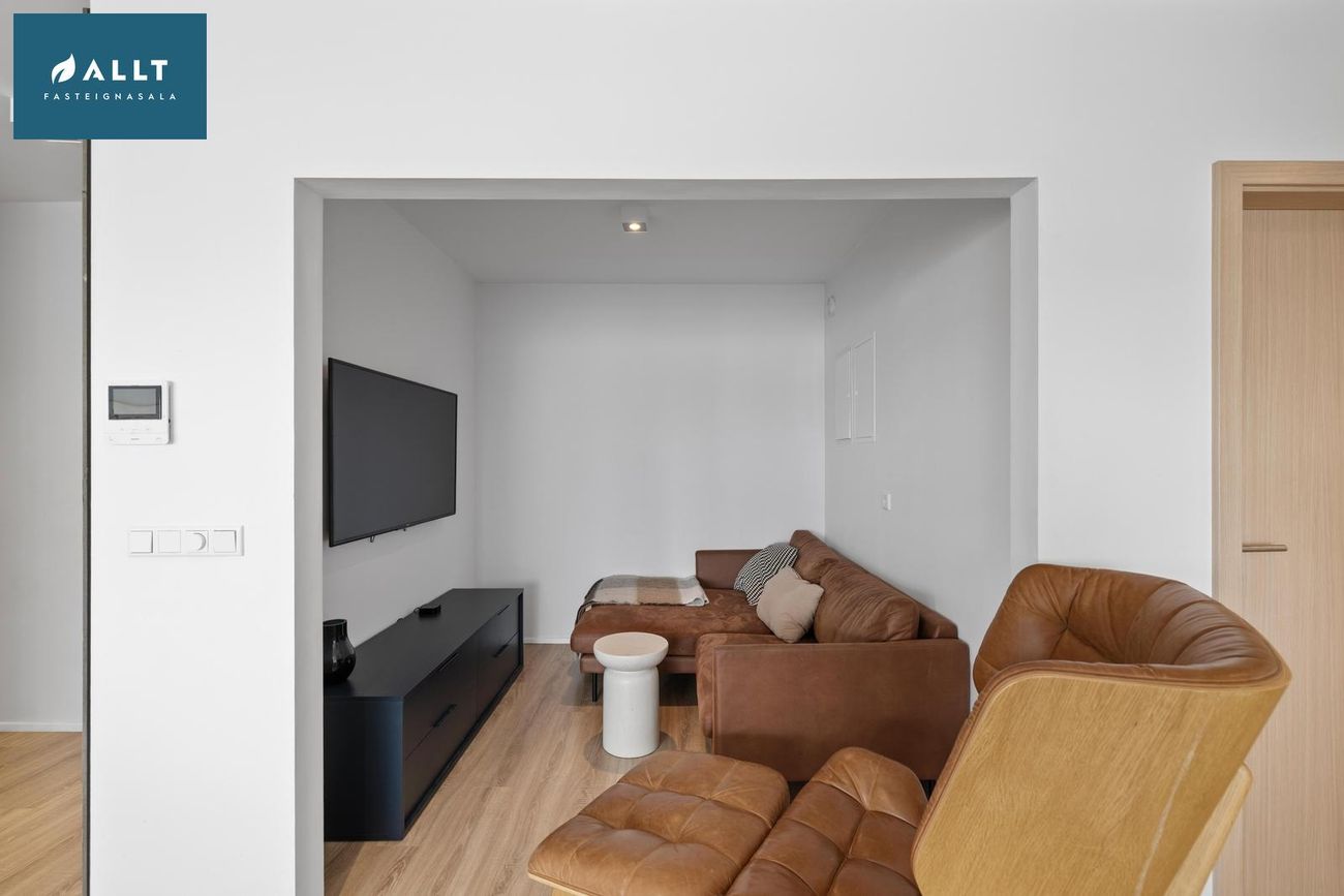 Skyggnisbraut 2 - 0203, 113 Reykjavík