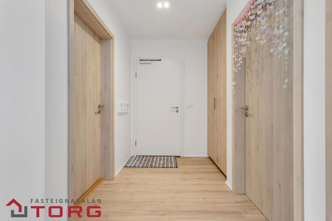 Gerplustræti 23, 270 Mosfellsbær