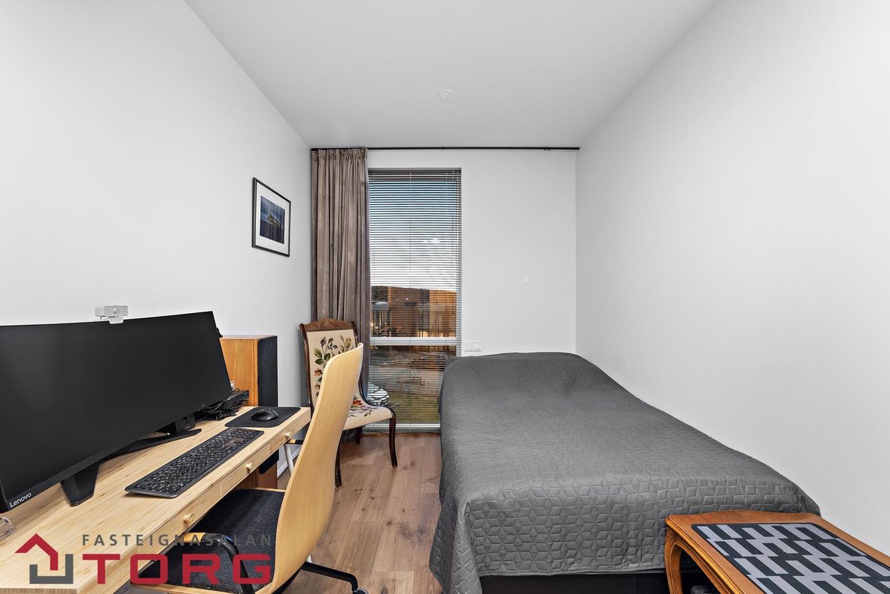 Holtsvegur 53 - 0302, 210 Garðabær