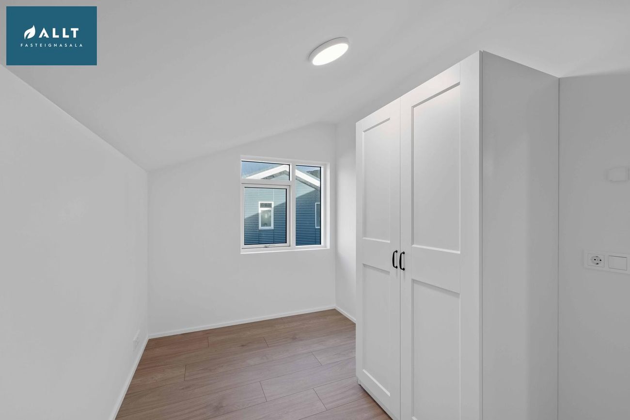 Brattahlíð 3A, 810 Hveragerði