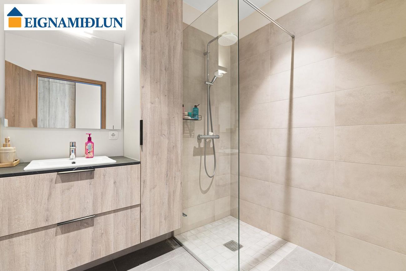 Norðurhella 13, 221 Hafnarfjörður