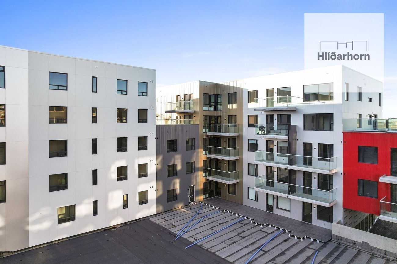 Haukahlíð 10, 102 Reykjavík