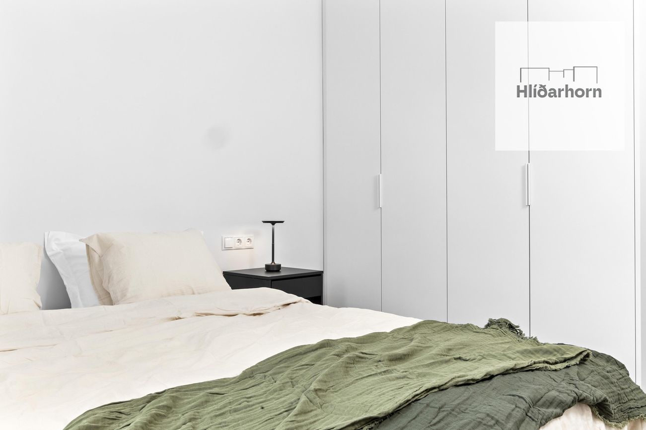 Haukahlíð 10, 102 Reykjavík