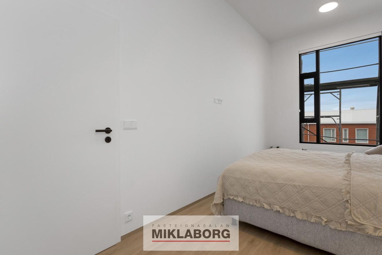 Hafnarbraut 10B, 200 Kópavogur