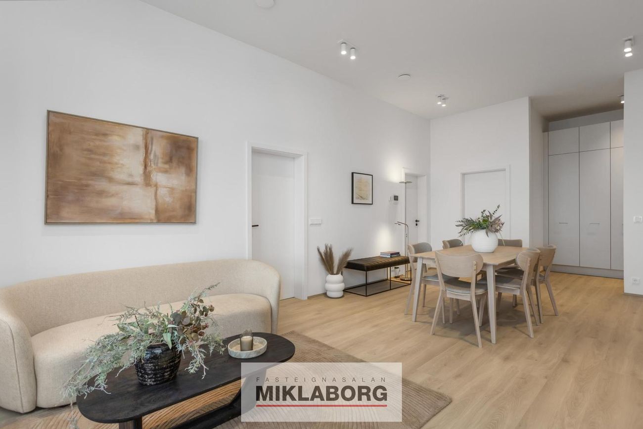 Hafnarbraut 10B, 200 Kópavogur