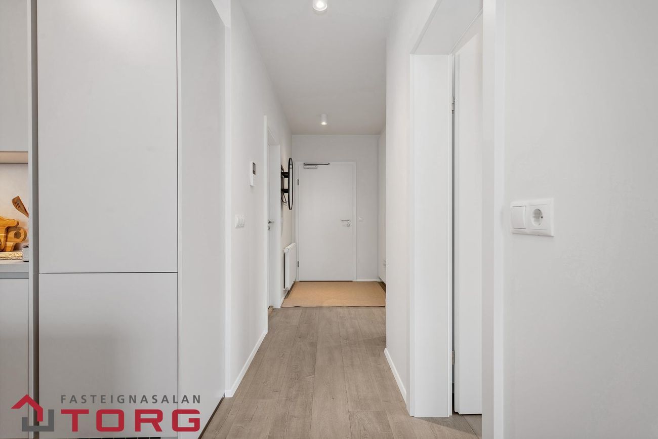 Áshamar 6 - 0302, 221 Hafnarfjörður