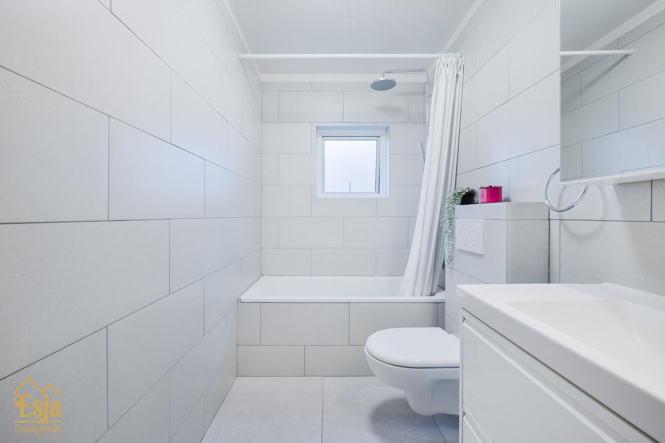 Sólheimar 23, 104 Reykjavík
