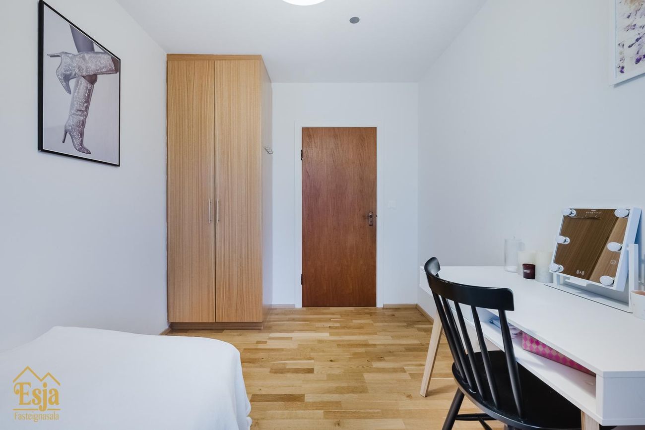 Sólheimar 23, 104 Reykjavík